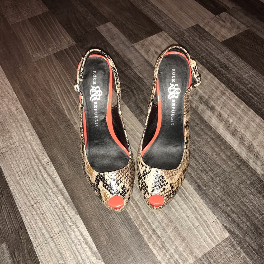 Rock & Republic peep toe heels, snake skin & coral